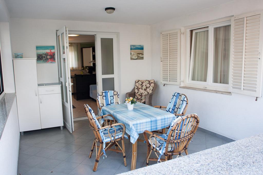 Apartments Silvia Poreč Extérieur photo