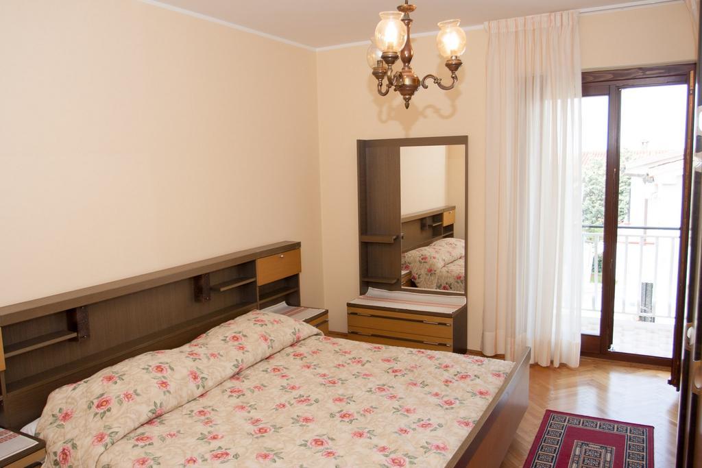 Apartments Silvia Poreč Extérieur photo