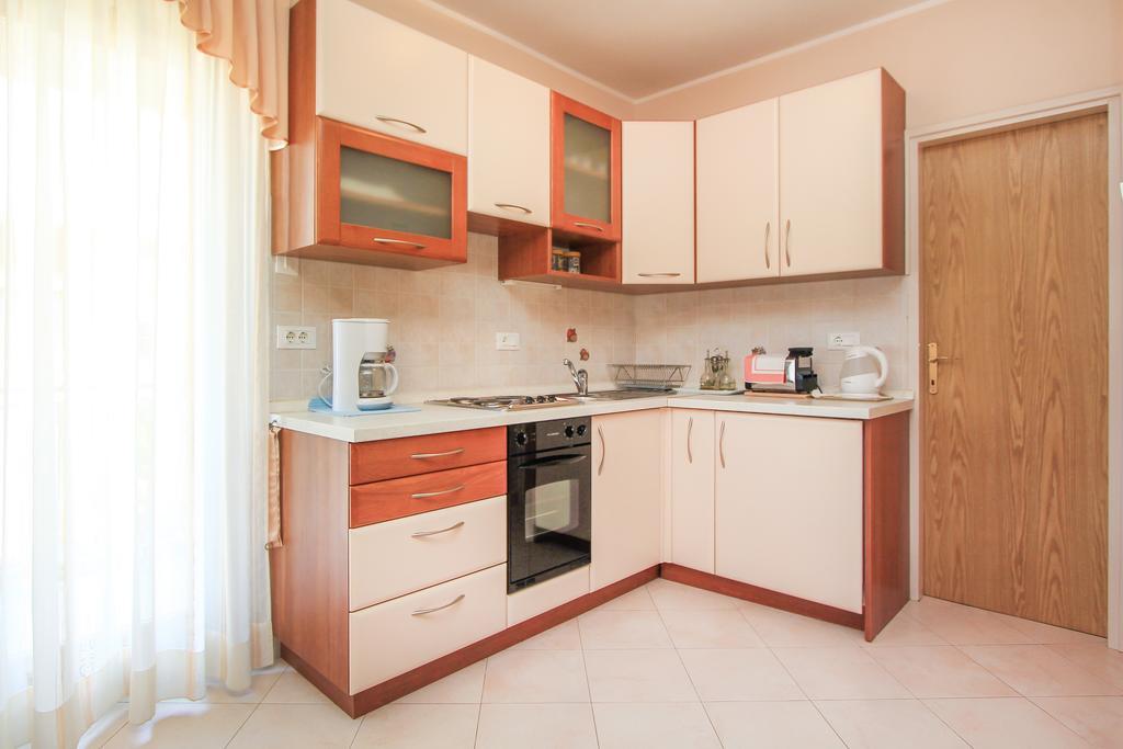 Apartments Silvia Poreč Extérieur photo